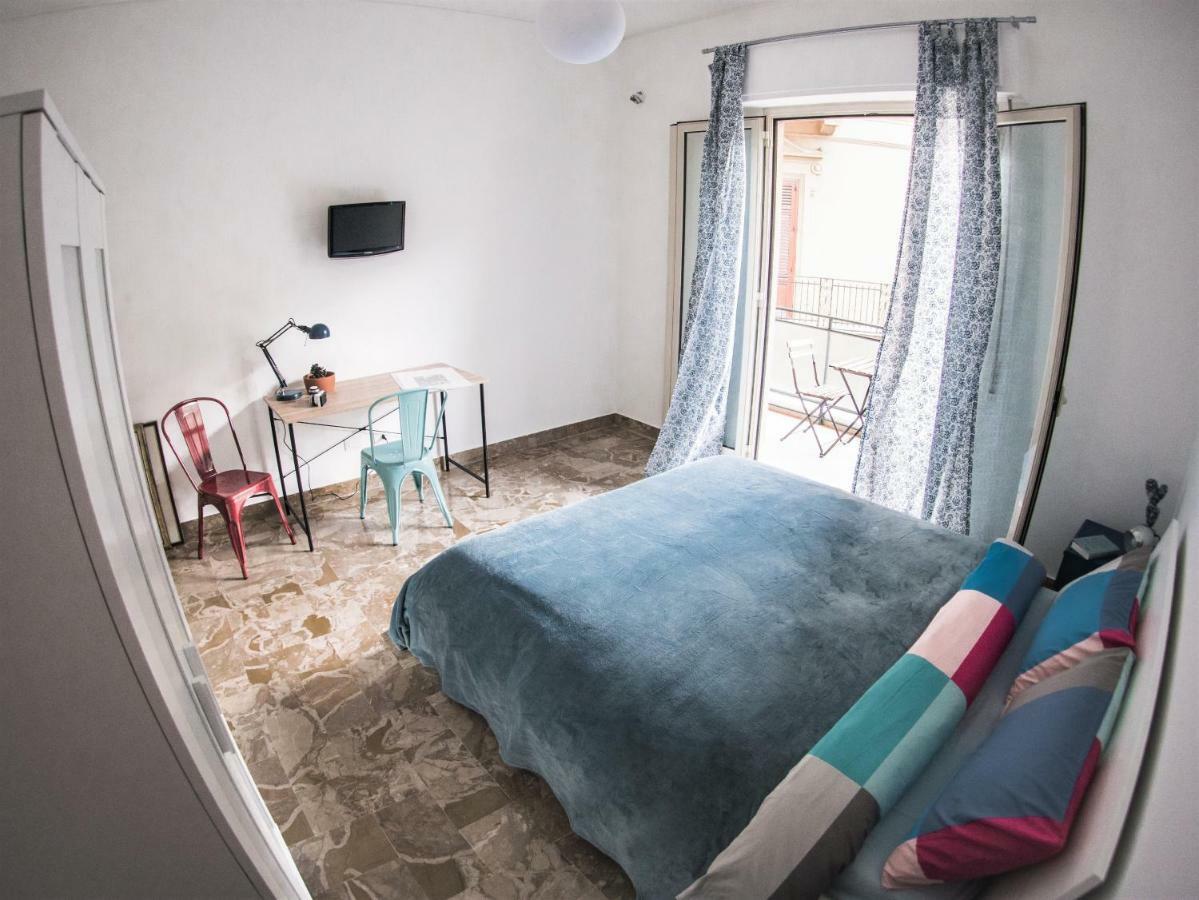 Be Central Rooms Палермо Екстериор снимка